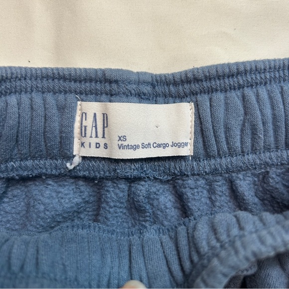 GAP kids blue joggers
Size XS - Picture 3 of 4